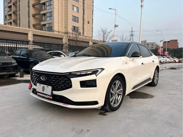 Ford Mondeo EcoBoost 245 Fashion Type