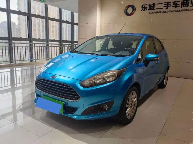 Ford Fiesta Hatchback 1.5L Auto Fashion Type