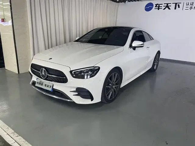 Mercedes-Benz E-Class (Import) E 260 Coupe