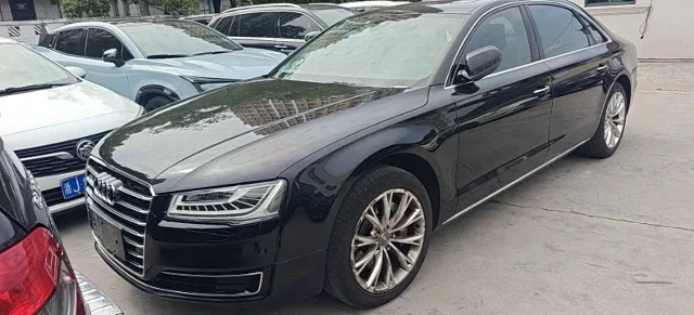 Audi A8 A8L 50 TFSI quattro Luxury Type