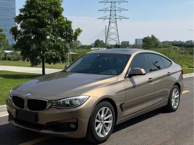 BMW 3 Series GT 320i Fashion Type