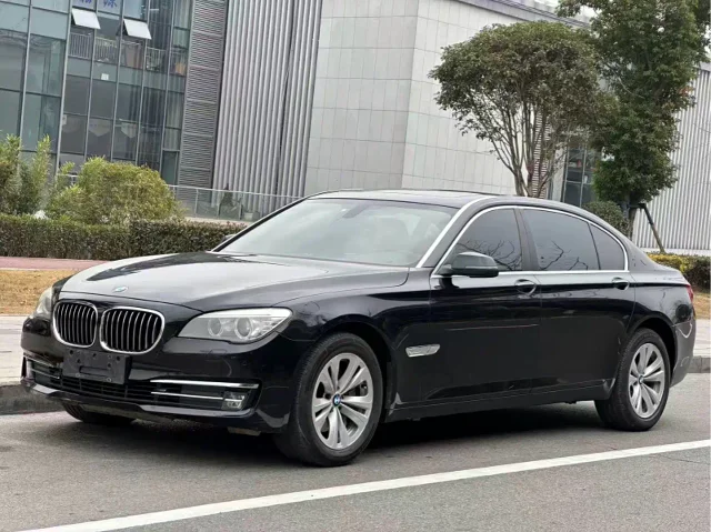 BMW 7 Series 730Li Leading Type