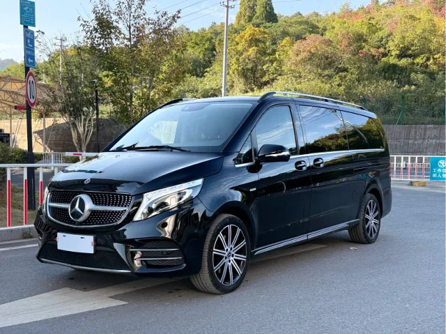 Mercedes-Benz V-Class V 260 L Long Wheelbase Luxury Edition