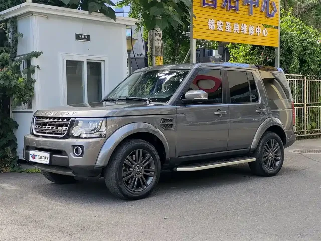 Land Rover Discovery 3.0 SC Brilliance Black Collection Edition HSE