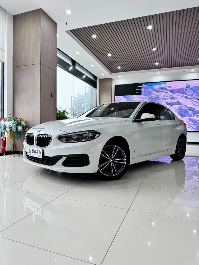 BMW 1 Series 120i Fashion Type