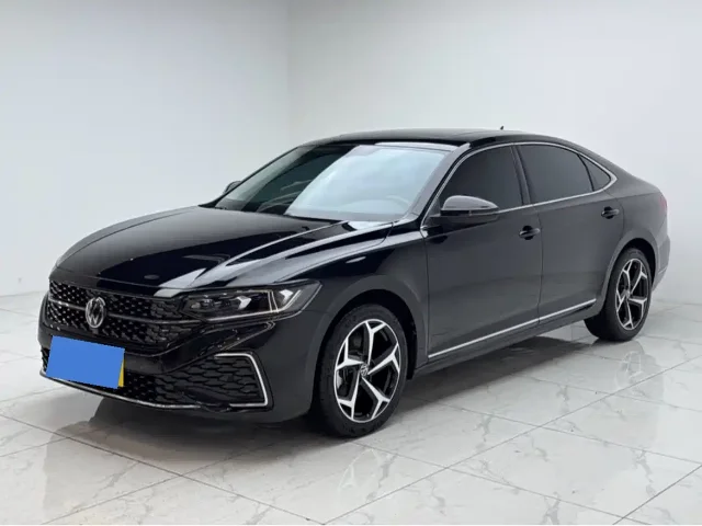 Volkswagen Passat Outstanding Model 330TSI Starry Elite Edition