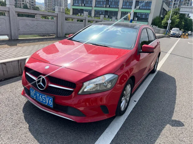 Mercedes-Benz A-Class (Import) A 180