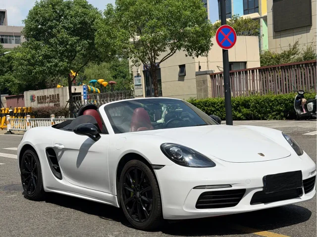 Porsche 718 Boxster 2.0T