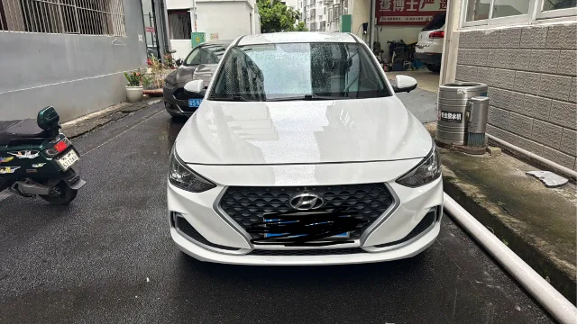 Hyundai Elantra 1.6L Auto GL Pleasing Edition