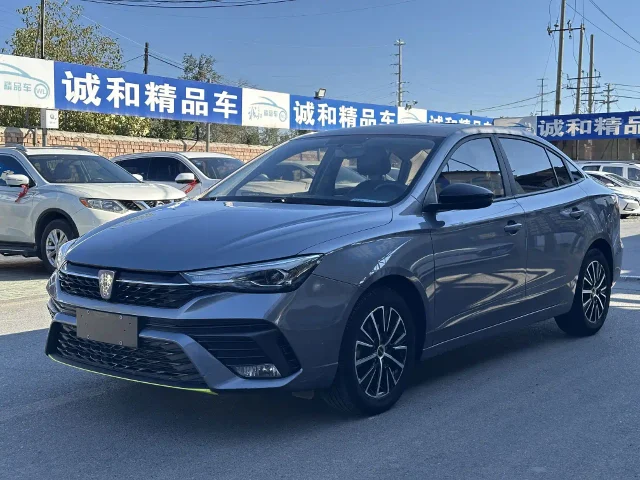 Roewe i5 1.5L CVT Black Gold Edition