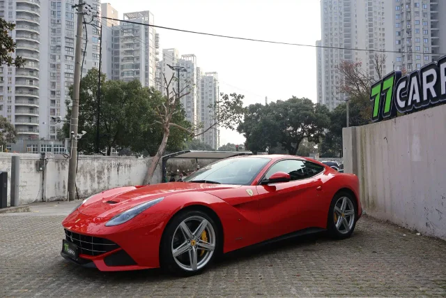 Ferrari F12berlinetta 6.3L Standard Type