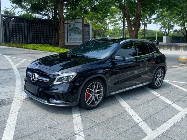 Mercedes-Benz GLA AMG Facelift AMG GLA 45 4MATIC