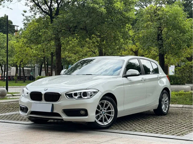 BMW 1 Series (Import) 118i Leading Type