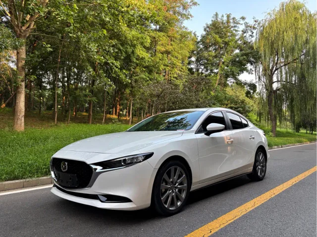 Mazda 3 Axela 2.0L Auto Quality Wise Edition