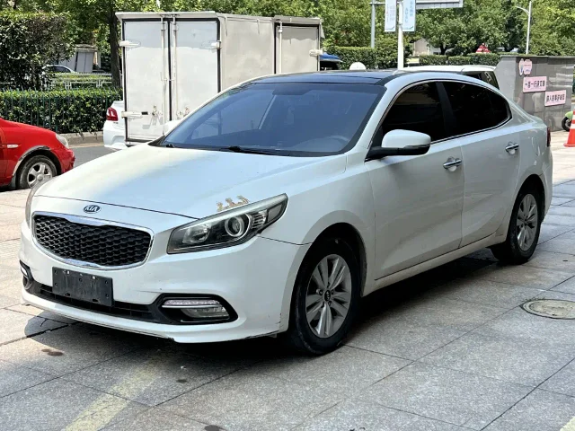 Kia K4 1.8L Auto GLS