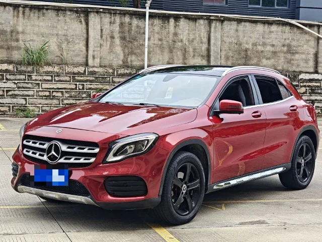 Mercedes-Benz GLA GLA 200 Fashion Type