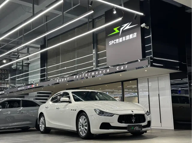 Maserati Ghibli 3.0T Standard Edition