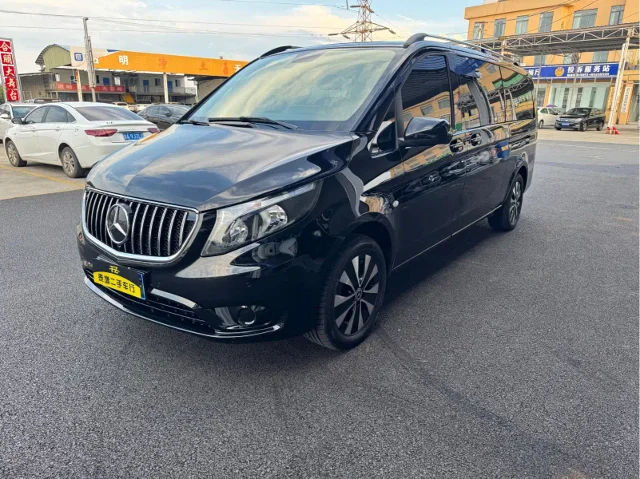 Mercedes-Benz Vito 2.0T Business Edition 7 seats