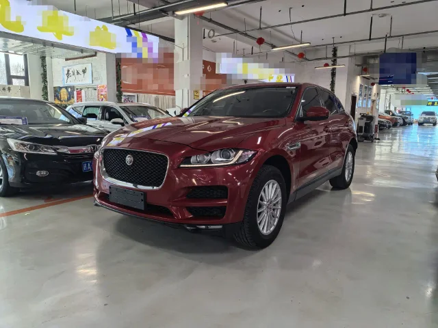 Jaguar F-PACE 2.0T 4WD Urban Premium Edition