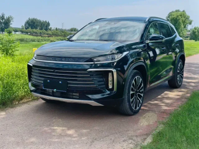 Exeed Lingyun 400T 2WD Star Wise Pro Edition
