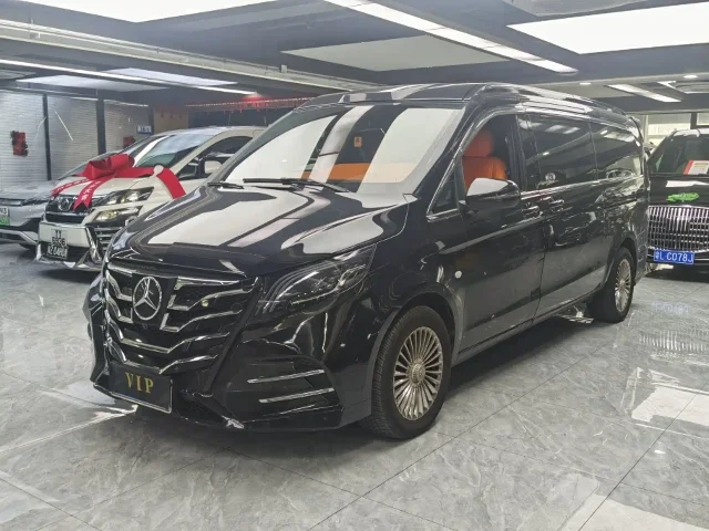 Mercedes-Benz Vito 2.0T Business Edition 7 seats