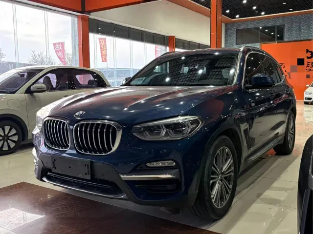 BMW X3 xDrive28i Luxury Package