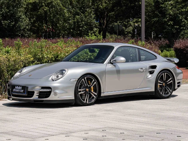 Porsche 911 Turbo S 3.8T