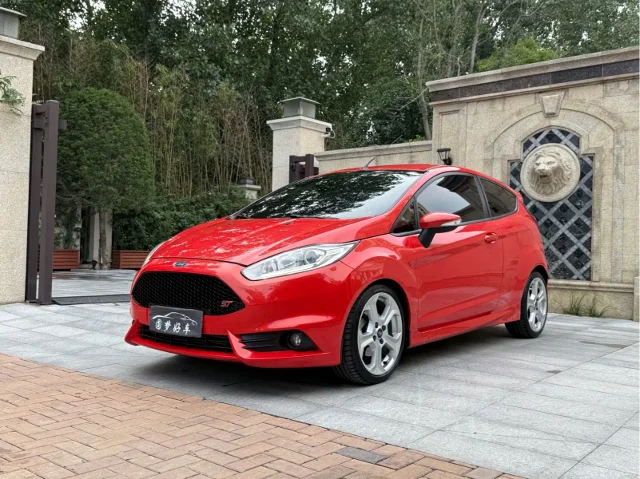 Ford Fiesta 1.6T ST