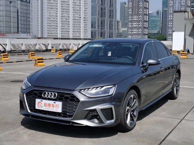 Audi A4L 40 TFSI Fashion Dynamic Type