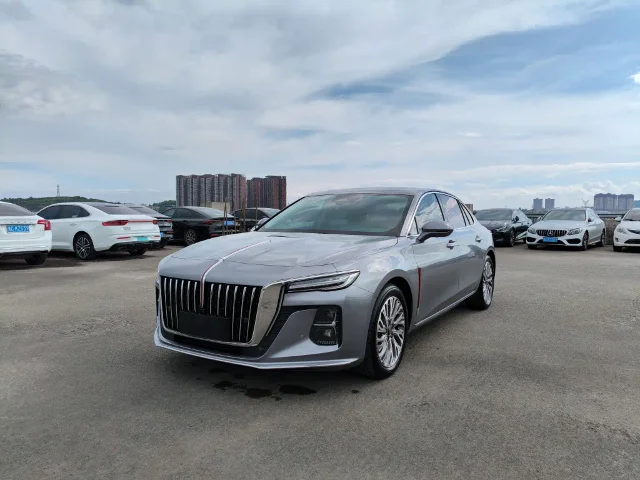 Hongqi H5 2.0T Auto Connected Flagship Smooth Edition