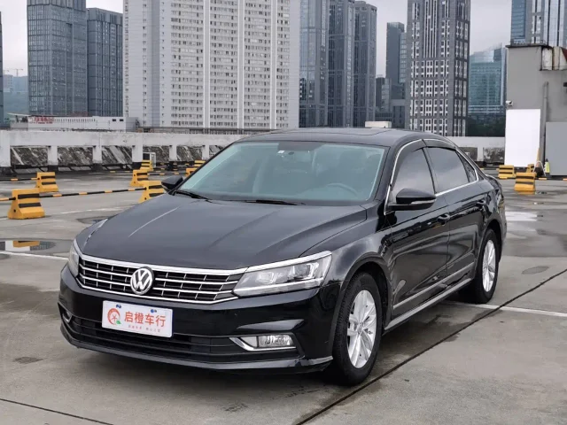 Volkswagen Passat 330TSI DSG Honorable Edition
