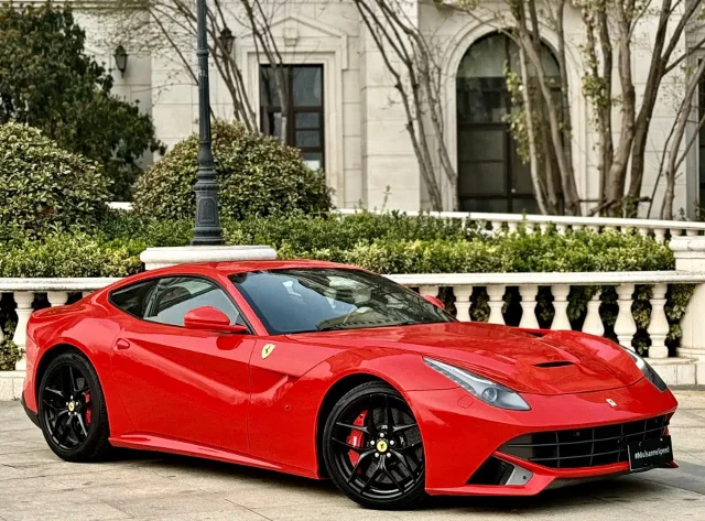 Ferrari F12berlinetta 6.3L Standard Type
