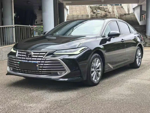 Toyota Avalon 2.0L Progressive Edition
