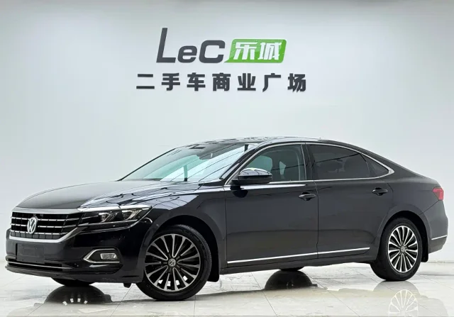 Volkswagen Passat Facelift 330TSI Elite Edition China VI