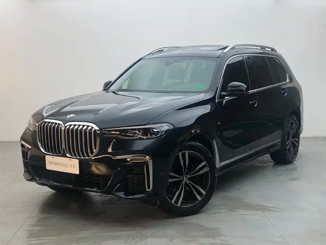 BMW X7 Facelift xDrive40i Premium Type M Sport Package