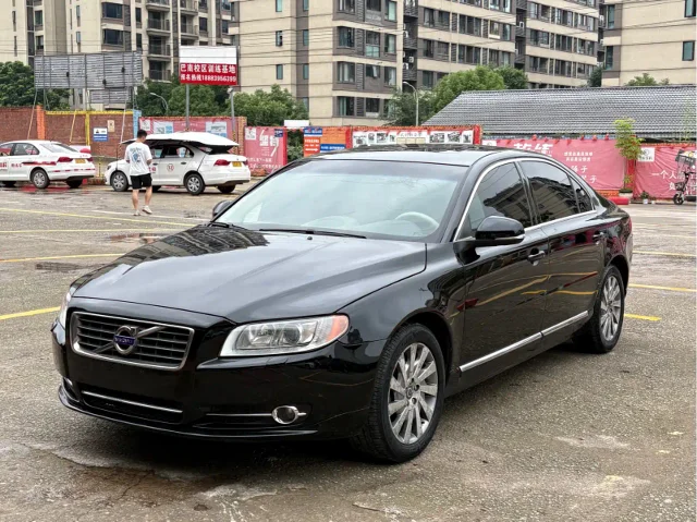 Volvo S80L 2.0T T5 Smart Elegant Edition