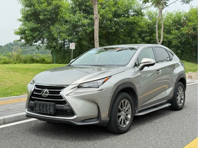 Lexus NX 200 FWD Edge Travel Edition