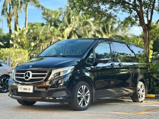 Mercedes-Benz V-Class V 260 Navigator Edition