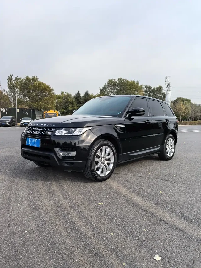 Land Rover Range Rover Sport 3.0 SC V6 HSE