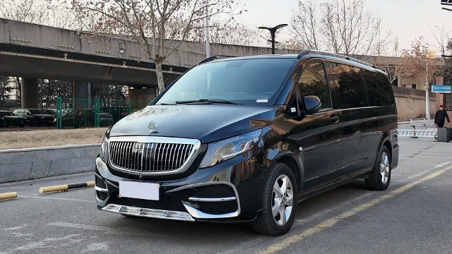 Mercedes-Benz Vito 2.0T Elite Edition 7 seats China VI