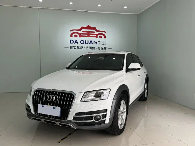 Audi Q5 Plus 40 TFSI Tech Type