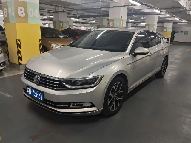 Volkswagen Magotan 330TSI DSG Premium Type