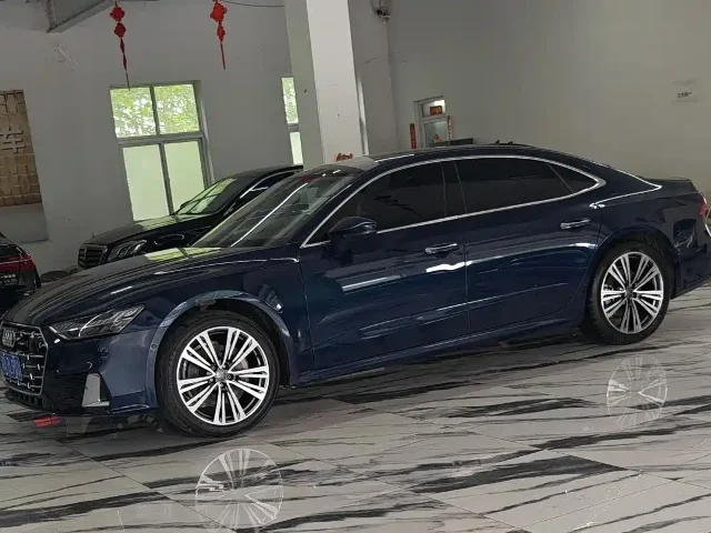 Audi A7L 45 TFSI Luxury Type