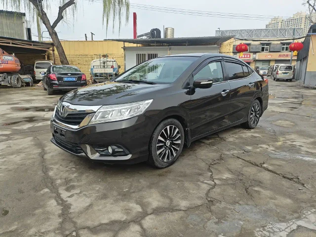 Honda Crider 1.8L Manual Luxury Edition