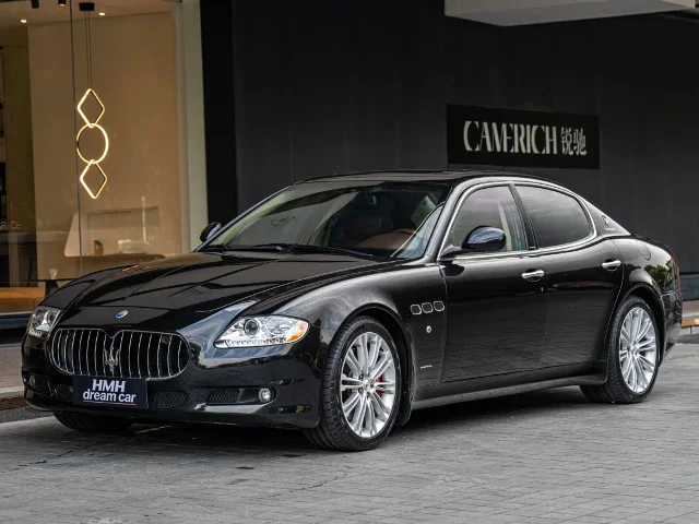 Maserati Quattroporte 4.7L Executive Edition