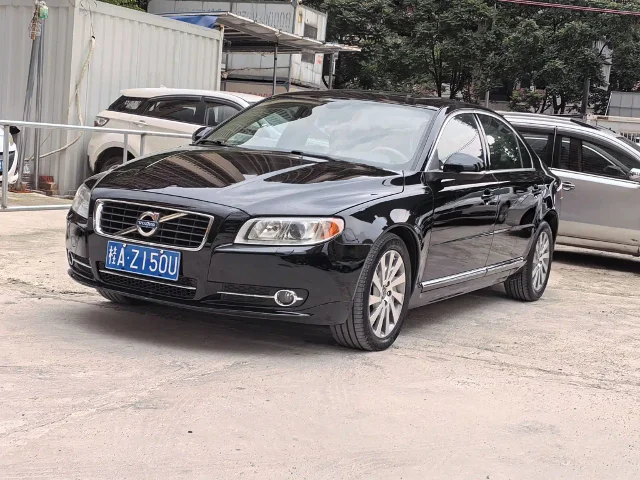 Volvo S80L 2.0T Smart Fashion Edition