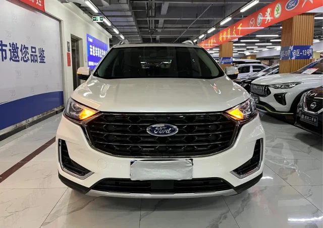 Ford Edge PLUS EcoBoost 245 2WD Platinum Sharp Type 5 seats
