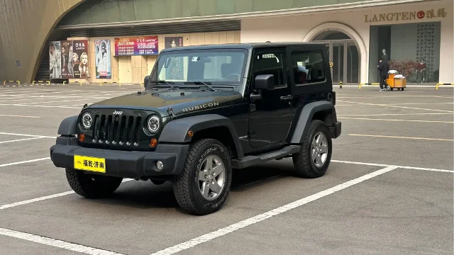 Jeep Wrangler 3.8L Rubicon 2-door Edition