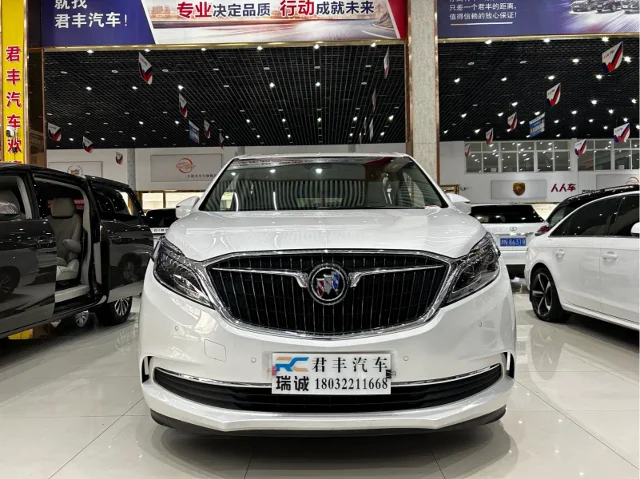Buick GL8 ES 28T Flagship Type China V