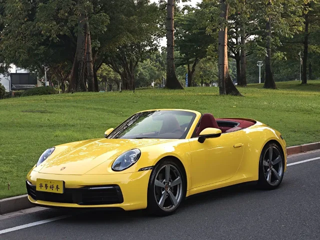 Porsche 911 Carrera Cabriolet 3.0T